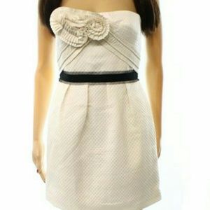 BCBG Max Azria new white lvory