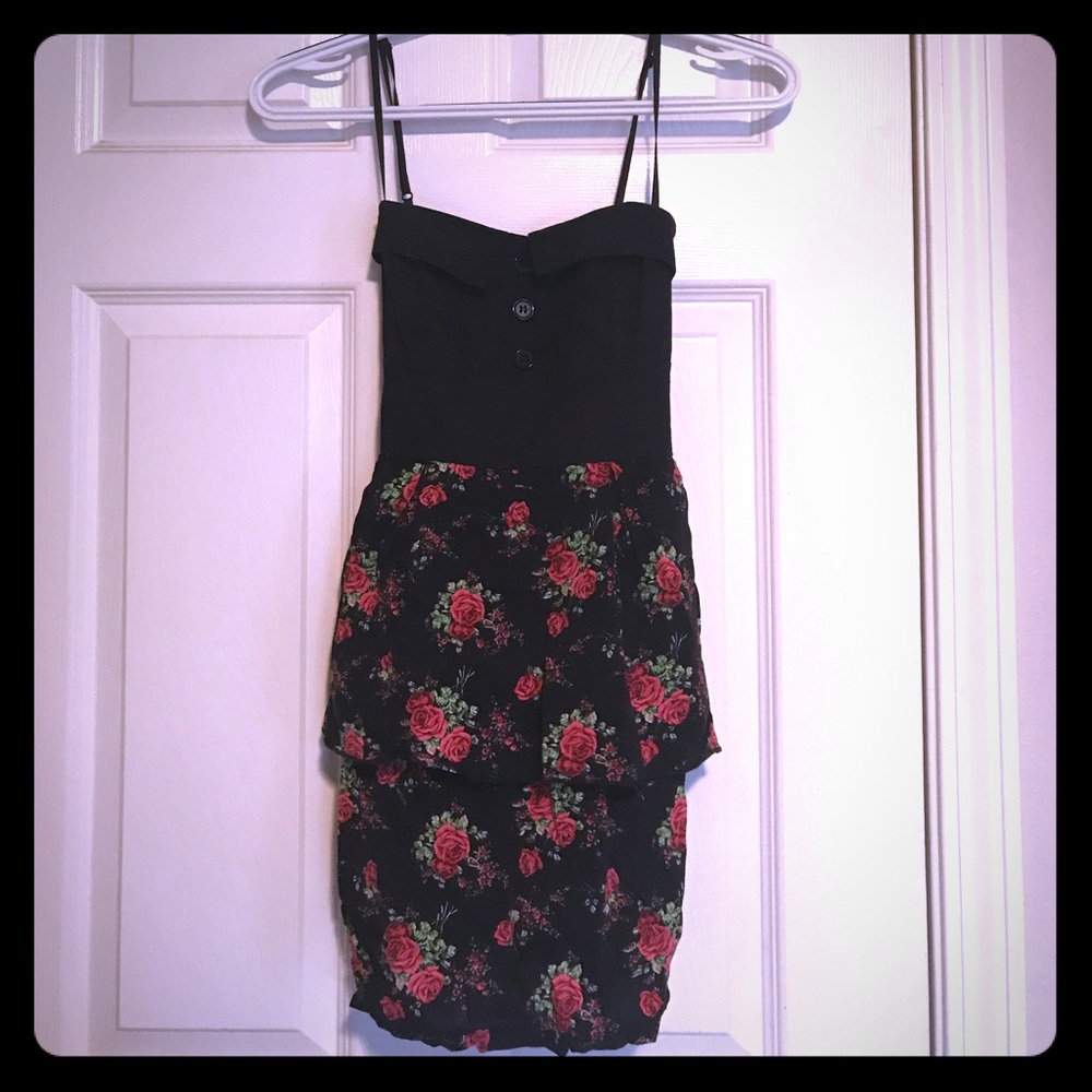 Sexy floral mini dress💋🌹