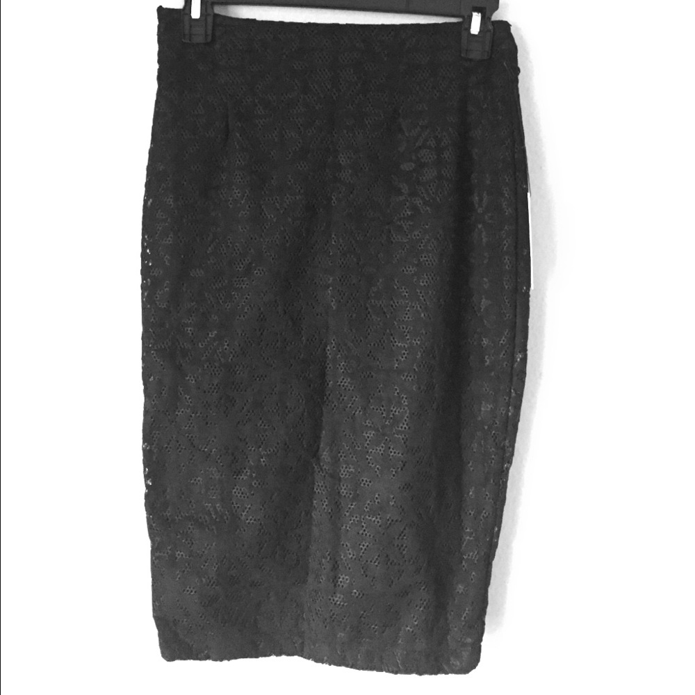 Astr pencil skirt