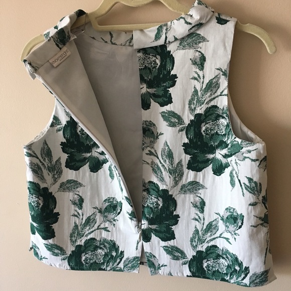 🆕Green floral sleeveless crop top - Picture 5 of 6