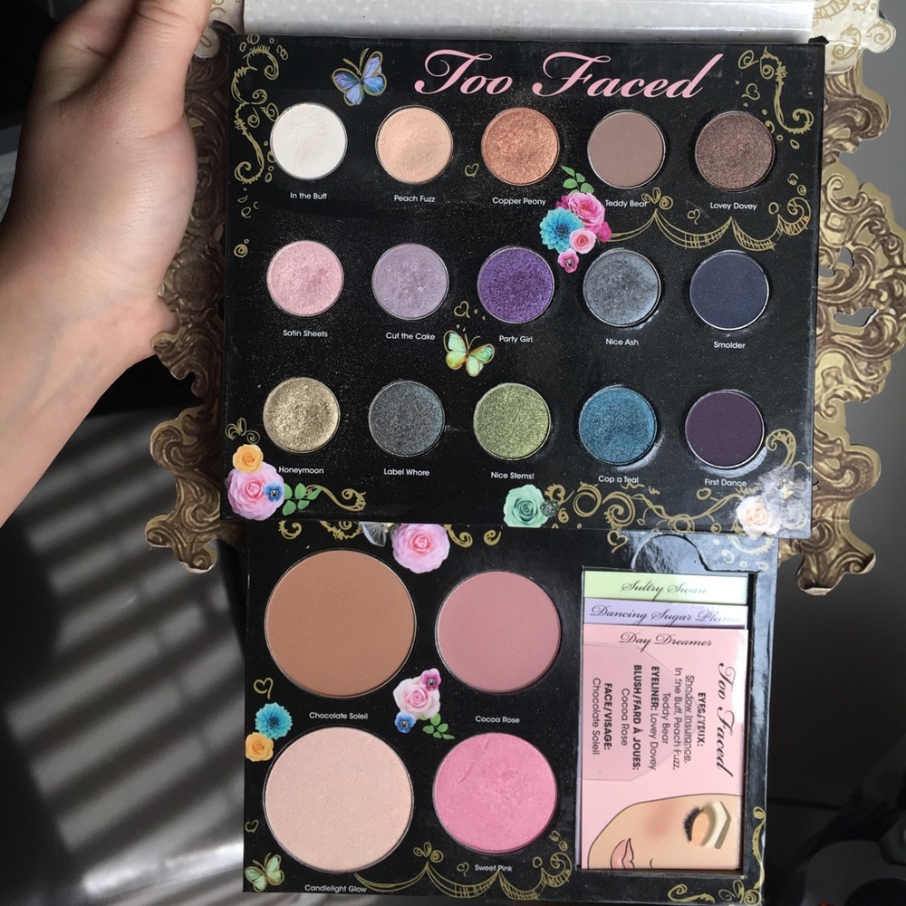 Too faced "sweet dreams" pallet! *RARE*