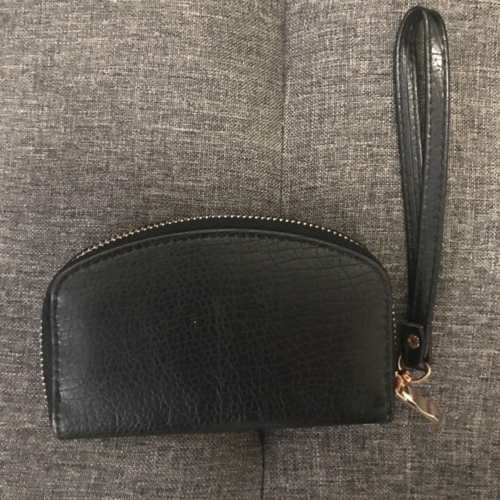 Black Wristlet with Card Slots