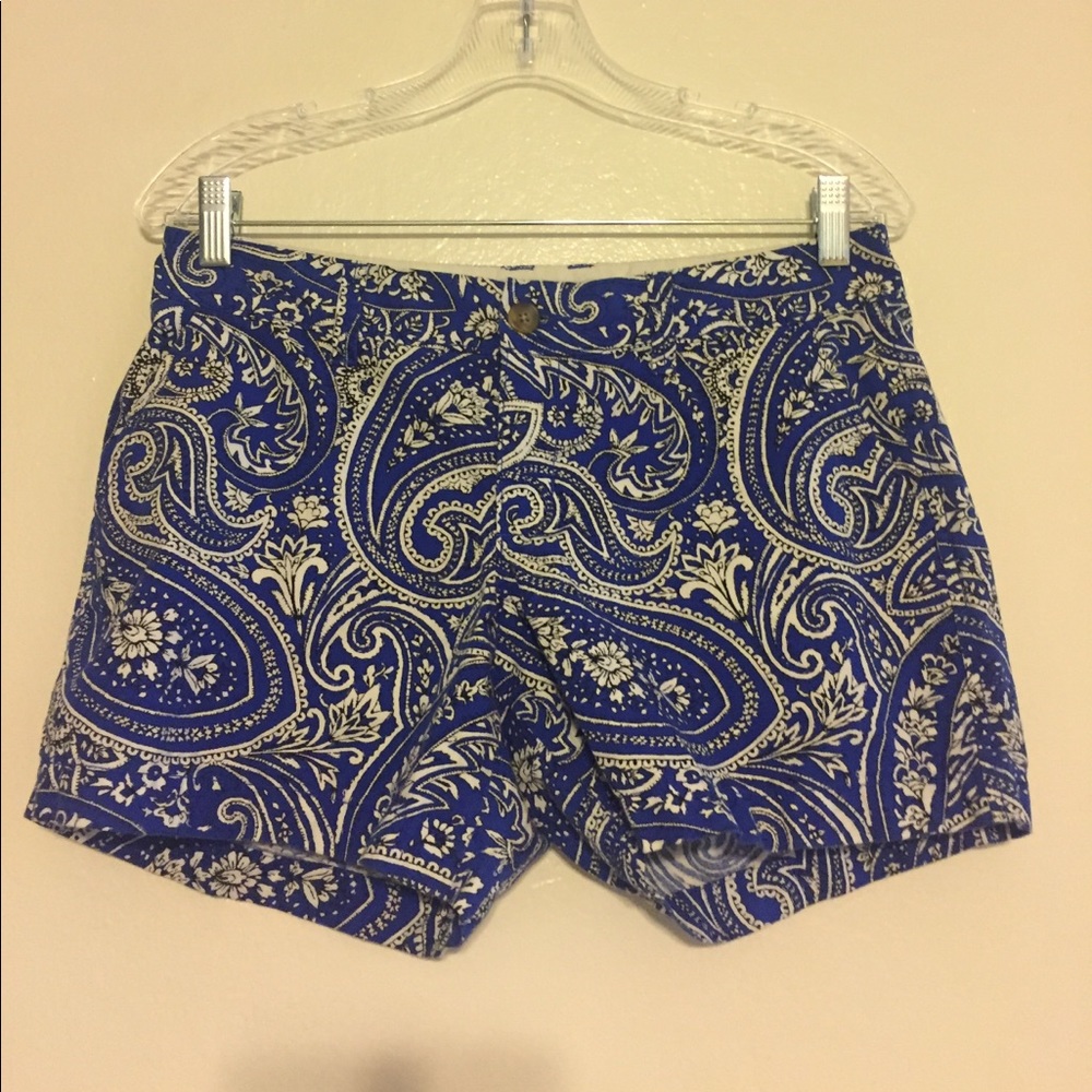 Sz - 4 Lightly used Old Navy summer shorts.