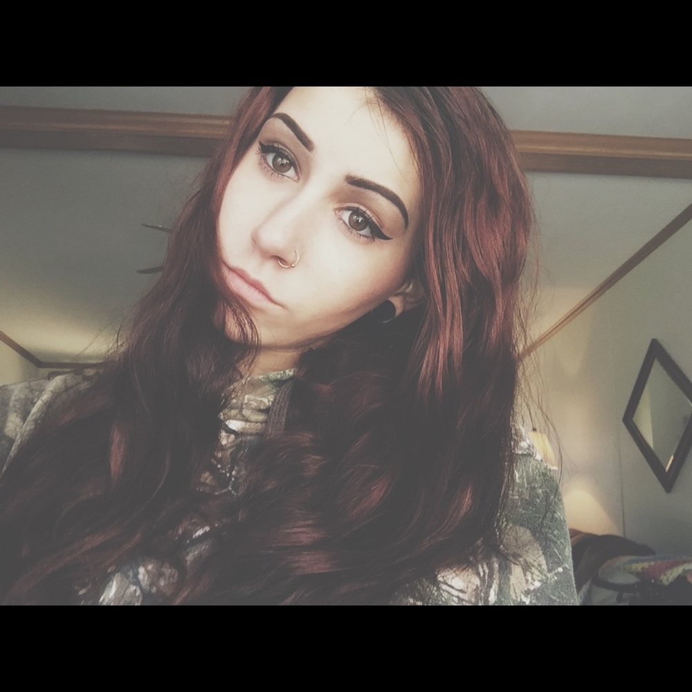 Meet your Posher, Bella