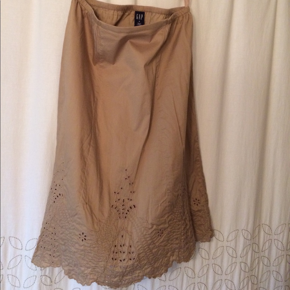 Cotton eyelets skirt