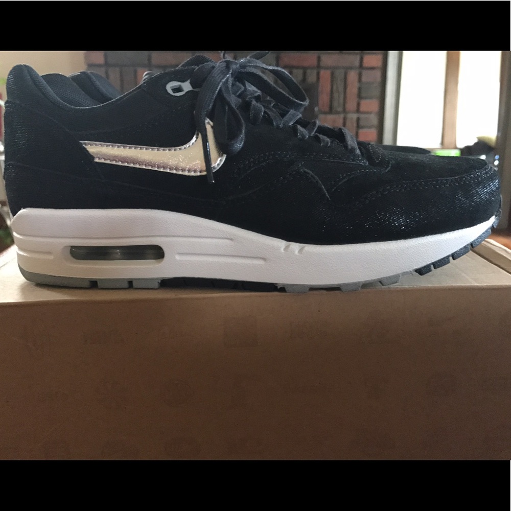 Women’s Nike Air Max 1 PRM