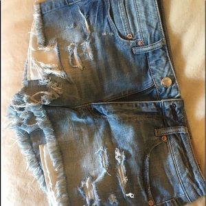AE High-rise Festival Shorts