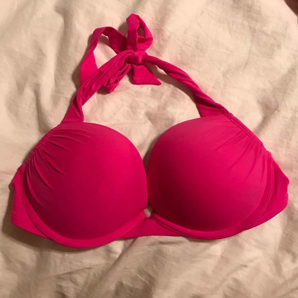 VS bombshell swim top!