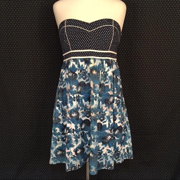 Kimchi Blue Strapless Dress Urban Outfitters Sz 8 - Picture 2 of 8