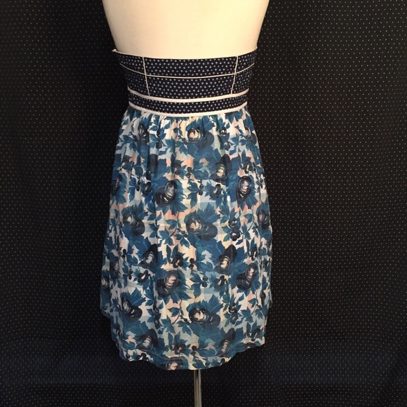 Kimchi Blue Strapless Dress Urban Outfitters Sz 8 - Picture 5 of 8