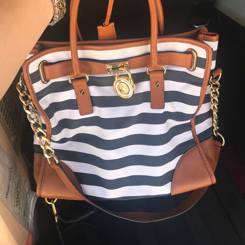MK purse
