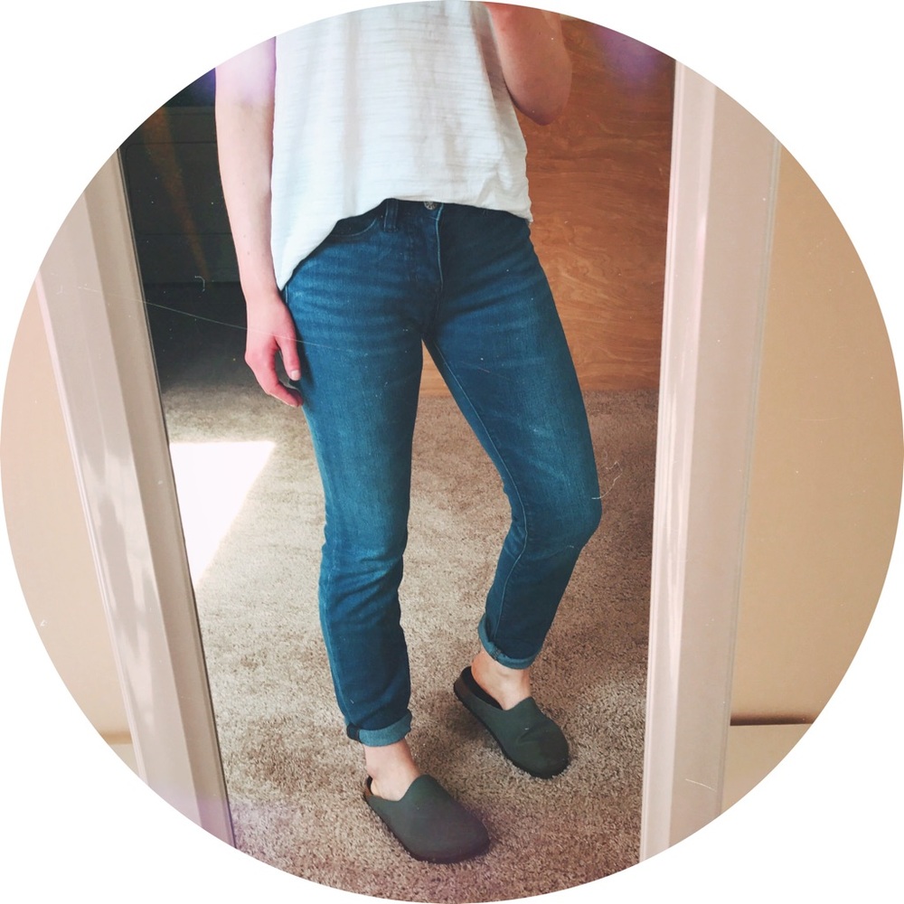 BDG High Rise Cigarette Jeans