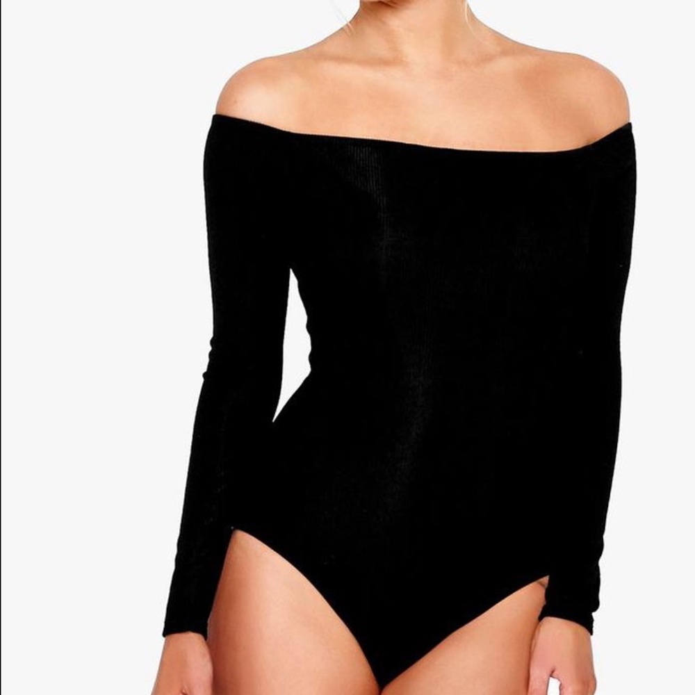 Black Boohoo Off the Shoulder Long Sleeve Bodysuit