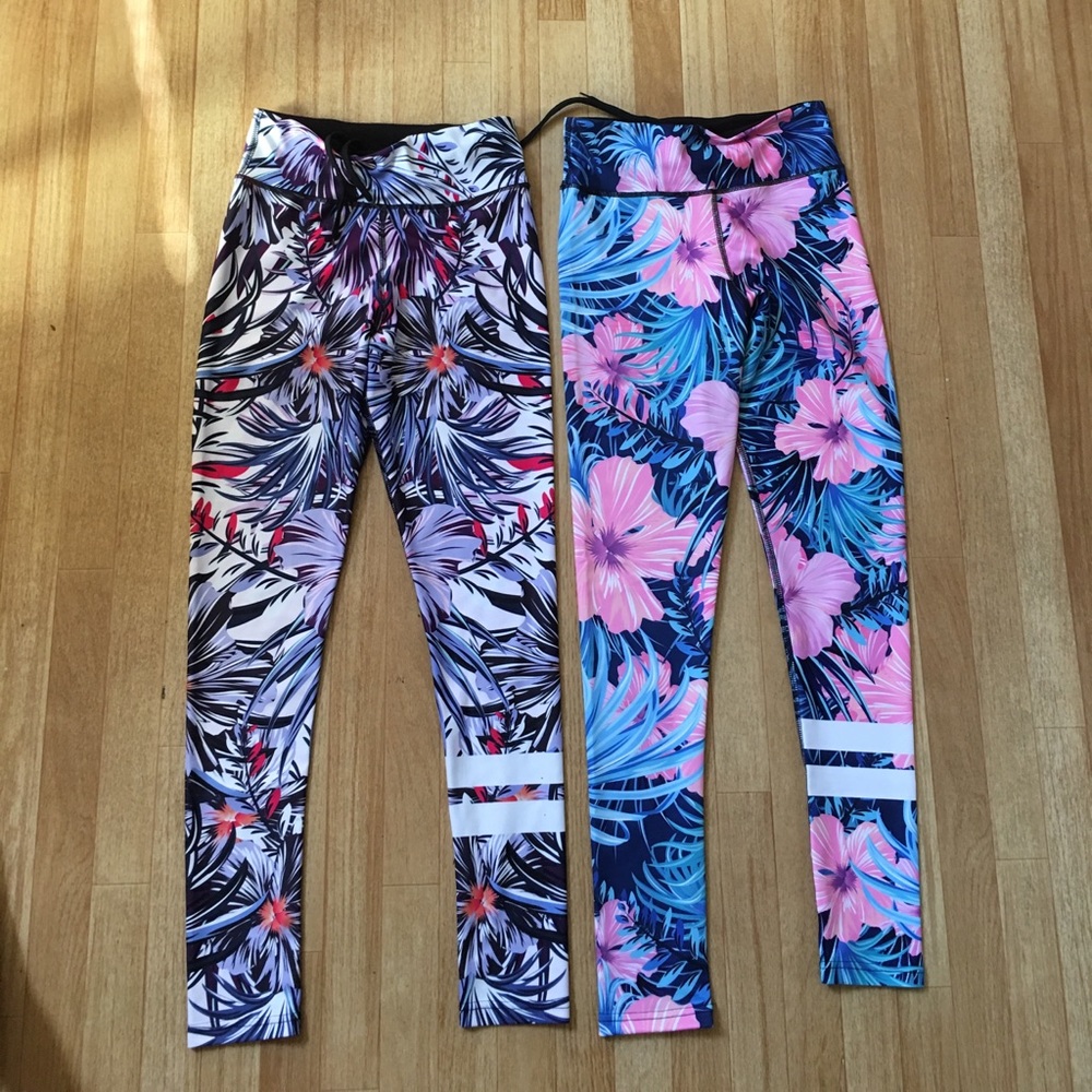 Tropical print leggings NEVER WORN