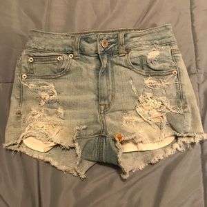 American Eagle Hi-Rise Shortie light denim shorts