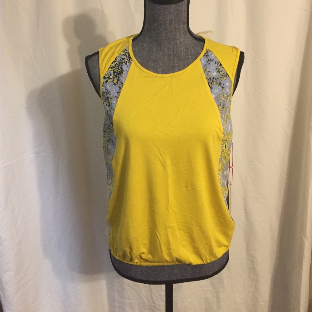 Harper and Gray Sleeveless Shirt