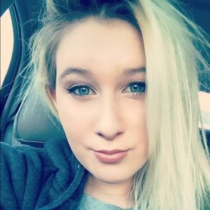 Meet your Posher, Madison