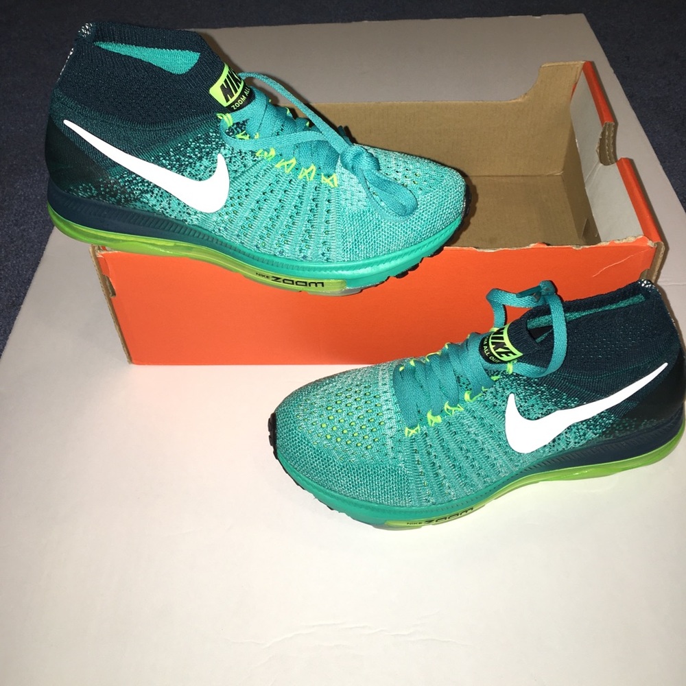 New women's Nike zoom all out Flyknit