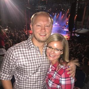 Meet your Posher, Mauri