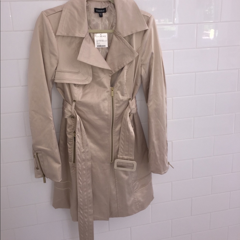 Trench coat