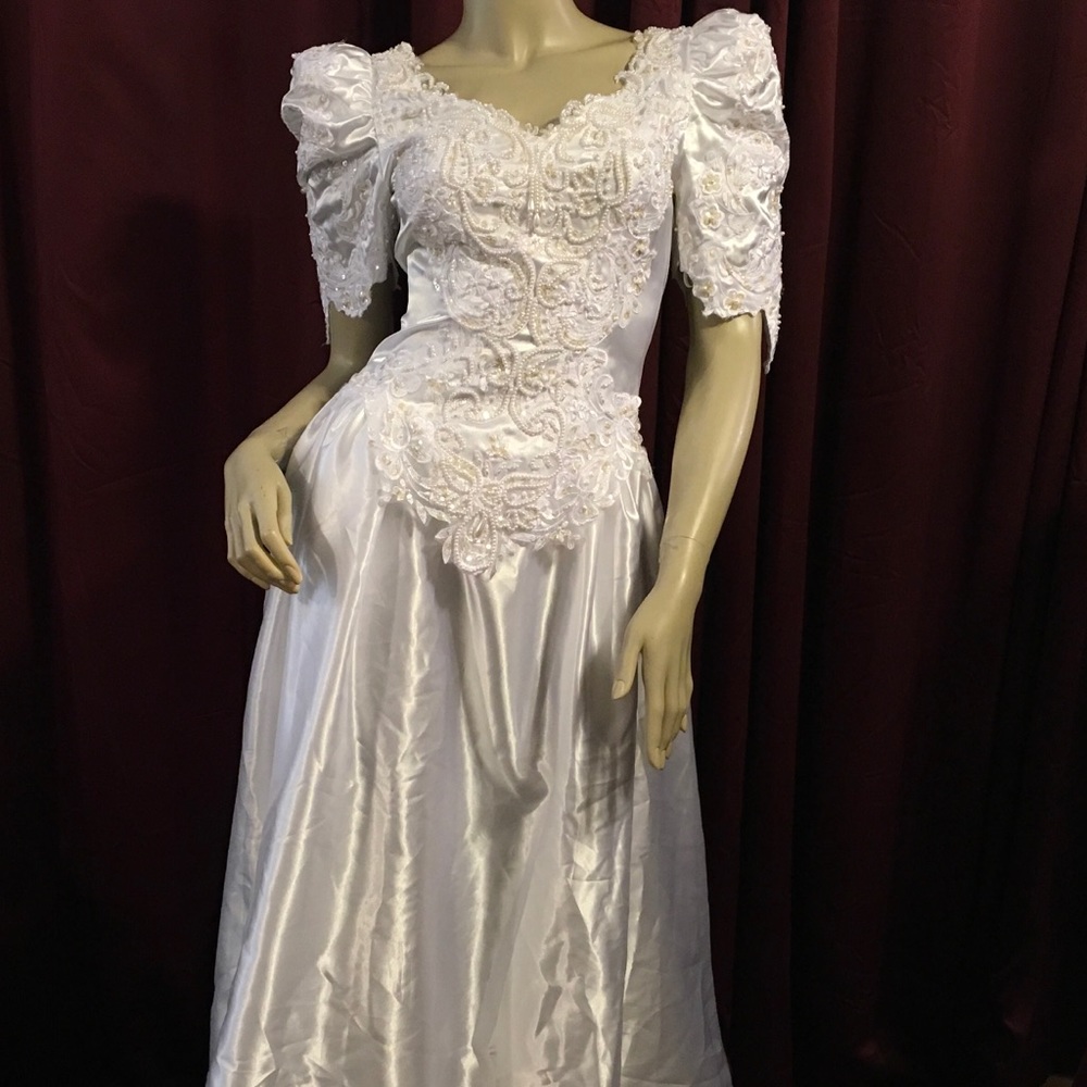 Santa Monica Calf length White wedding dress s4