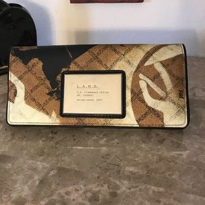 L.A.M.B Wallet