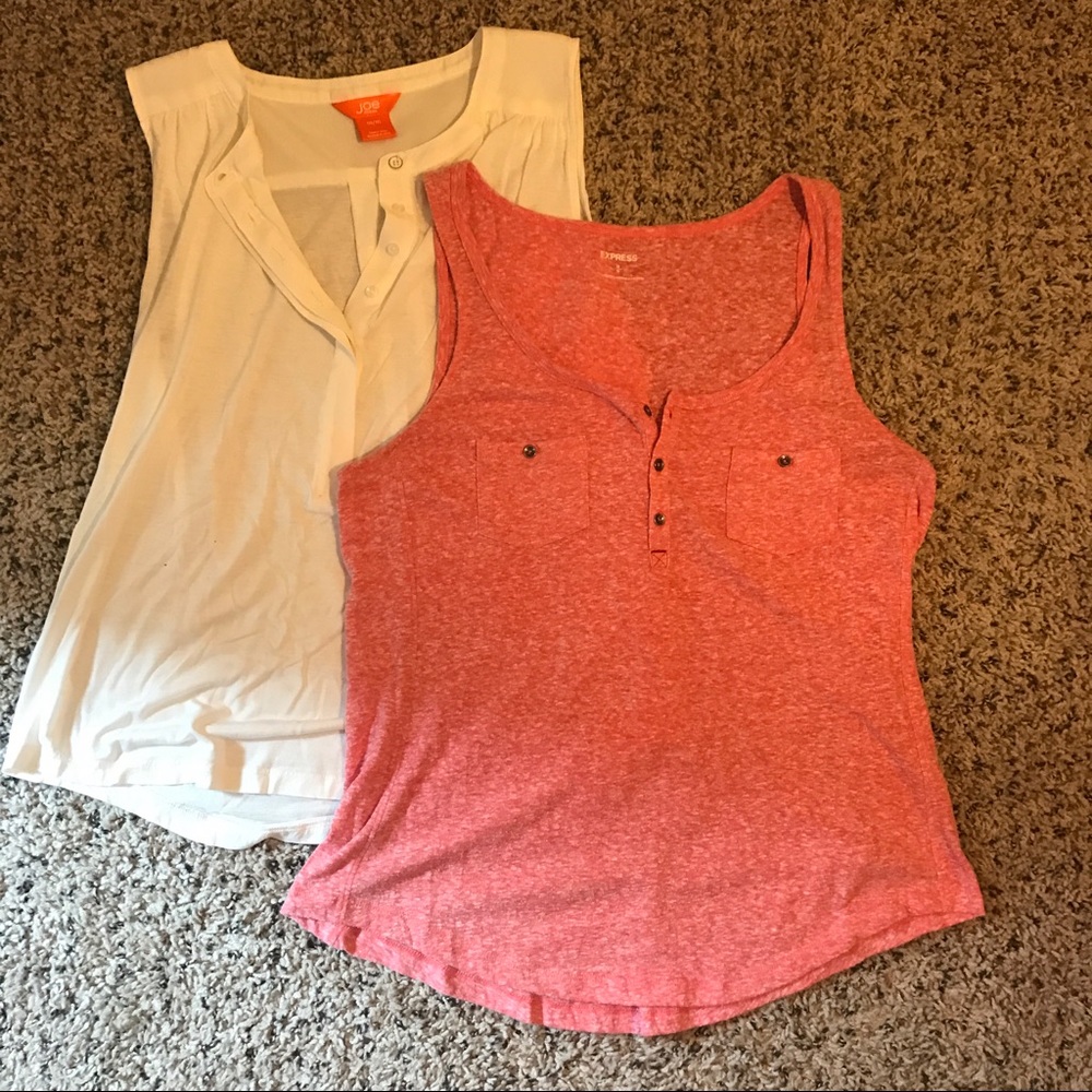 Pack of tank tops