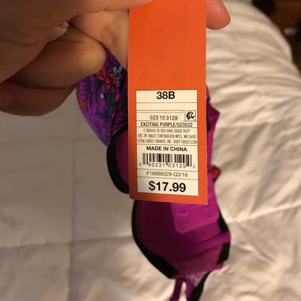 Target bra - Picture 2 of 2