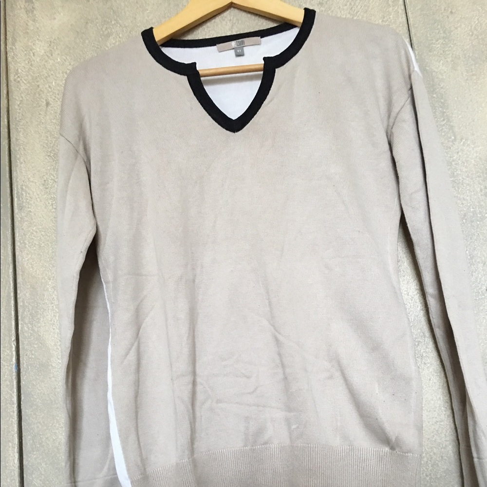 Sweater - Picture 3 of 4