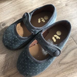 Spanish toddler shoes size 6