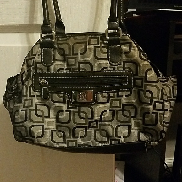 Purse - Picture 1 of 2