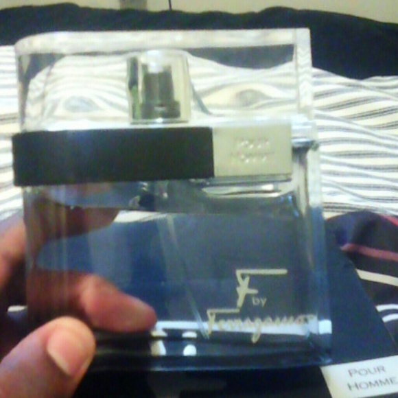 Ferragamo spray - Picture 2 of 3
