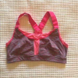 Pink lululemon sports bra