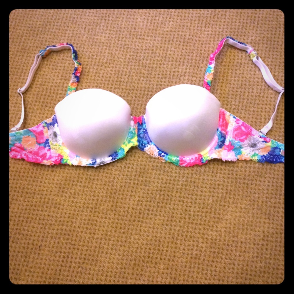 Multi-wear push-up bra