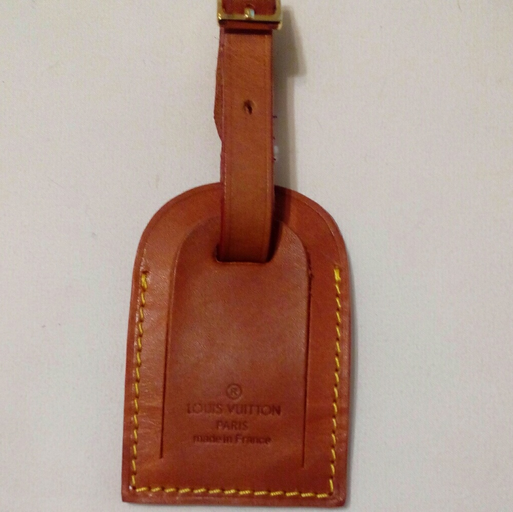 LV Luggage Tag