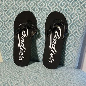Candie's Flip flops