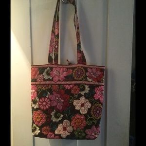 Vera Bradley tote excellent condition