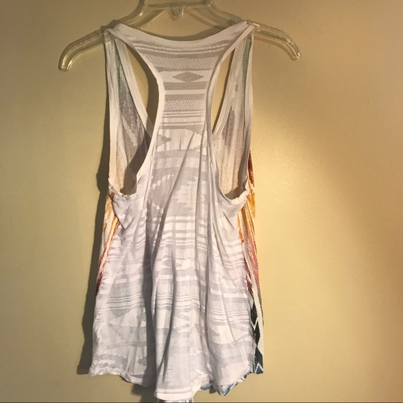 Express patterned tank - Picture 4 of 4