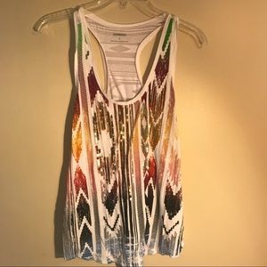 Express patterned tank
