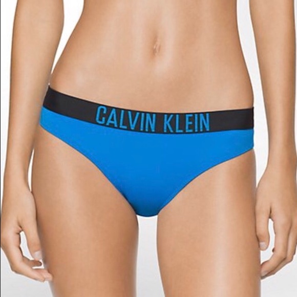 Calvin Klein Logo Bralette And Bikini Bottom - Picture 3 of 3