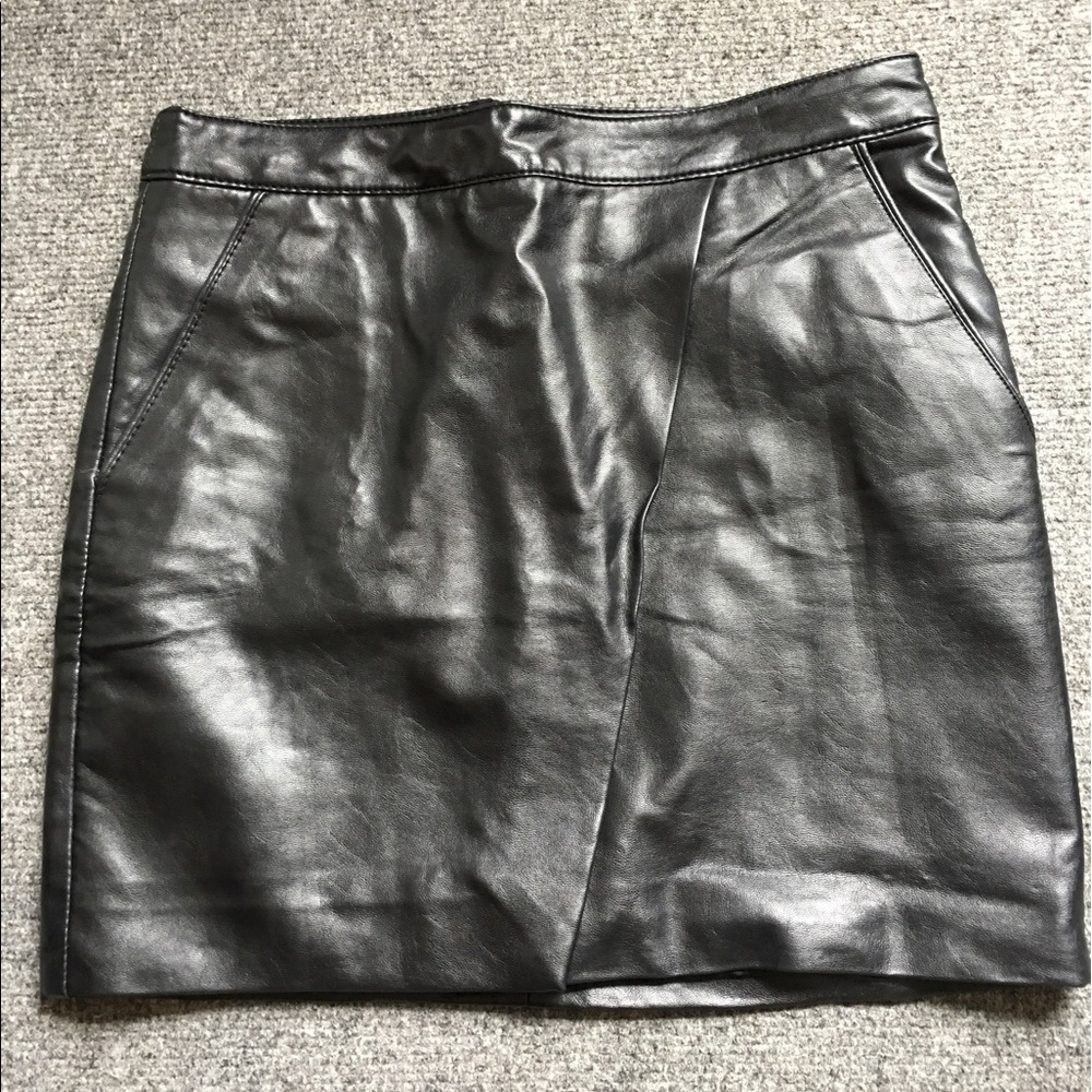 Leather skirt