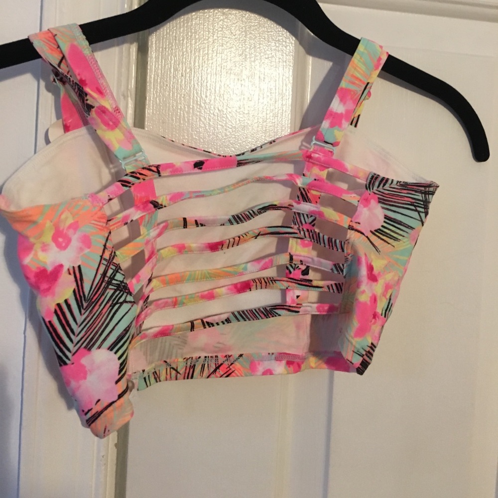 tropical strap back vs bralette