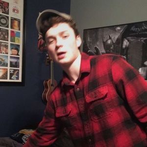 Meet your Posher, Alec