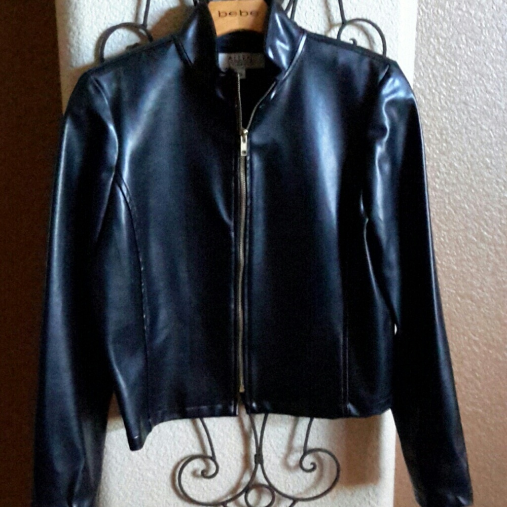 Jacket - Picture 1 of 1