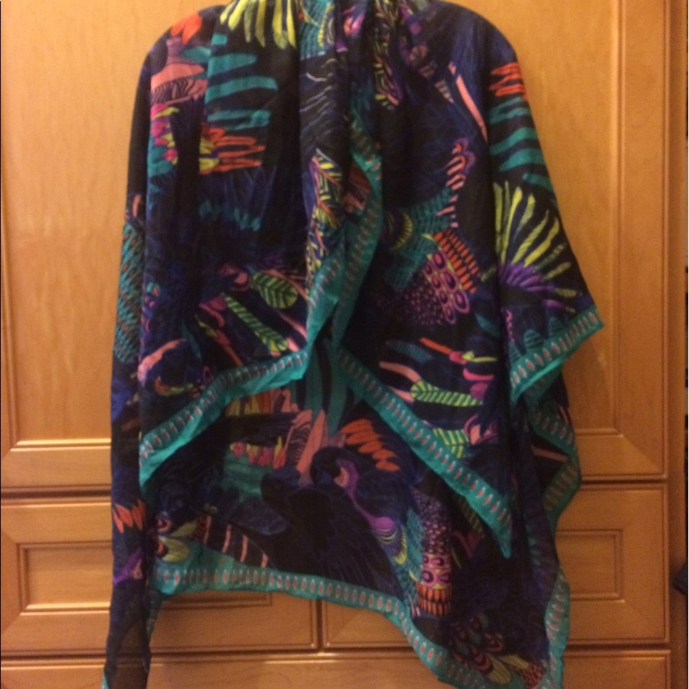 Shawl from Paris