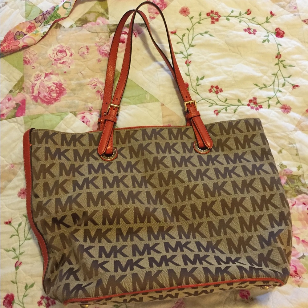 Michael kors bag