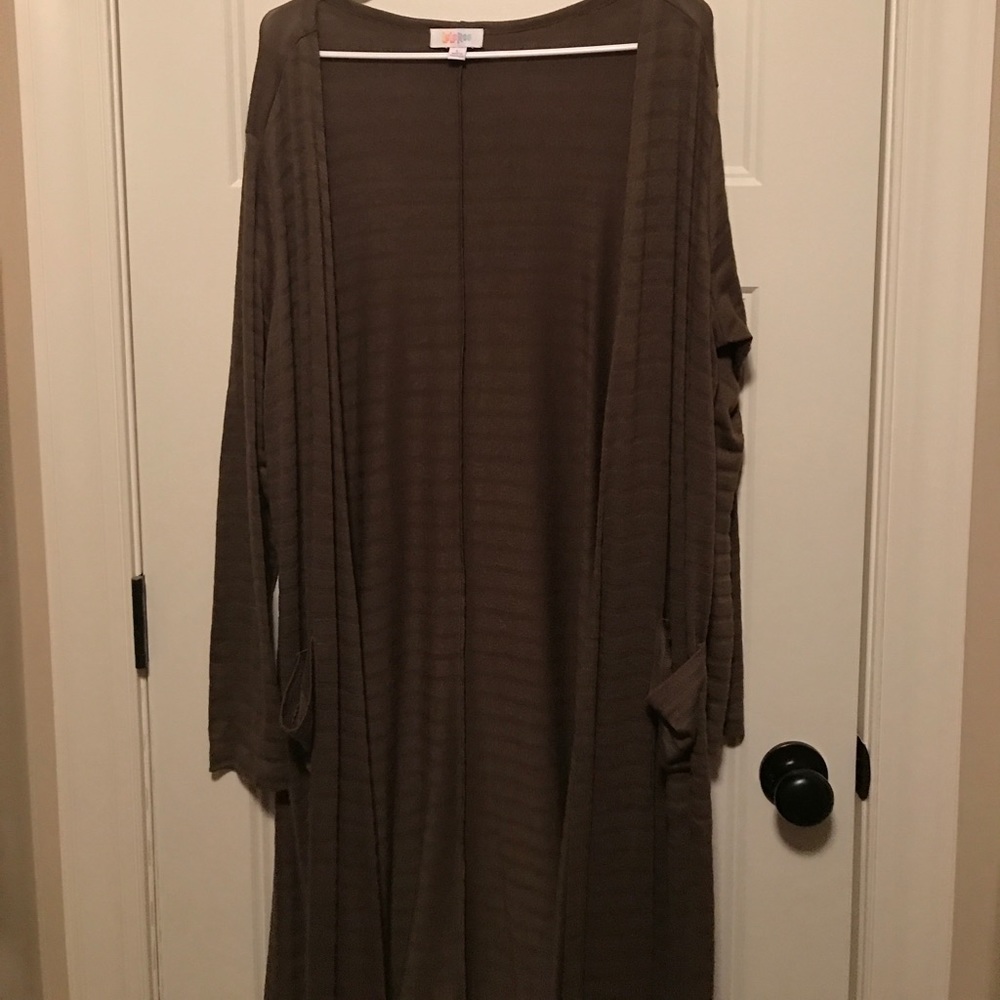 LulaRoe L Sarah Cardigan