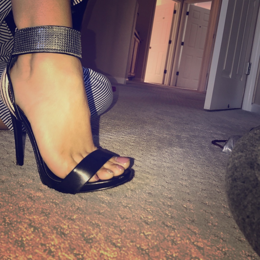 Steve Madden Zebra Heels