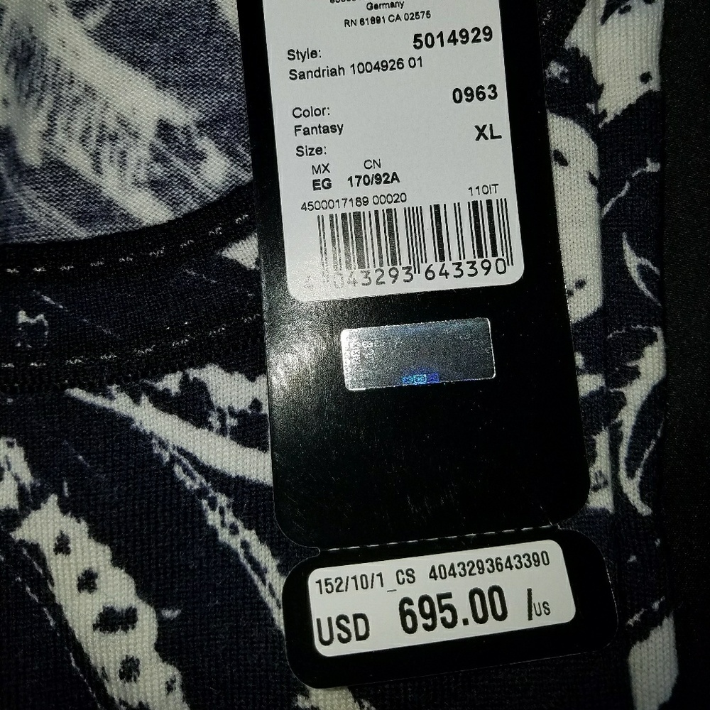 Escada Tops