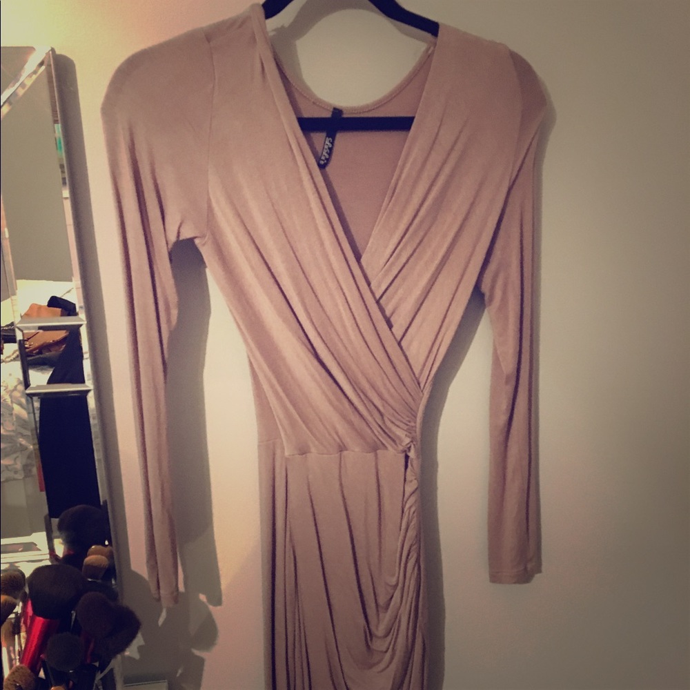 LuLus fitted dress